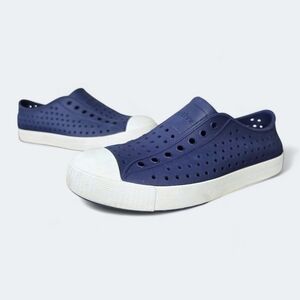 NATIVE Jefferson Slip-On Sneakers in Navy Blue